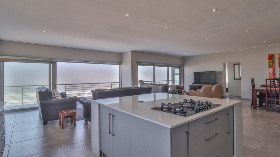 3 Bedroom Property for Sale in Pienaarstrand Western Cape